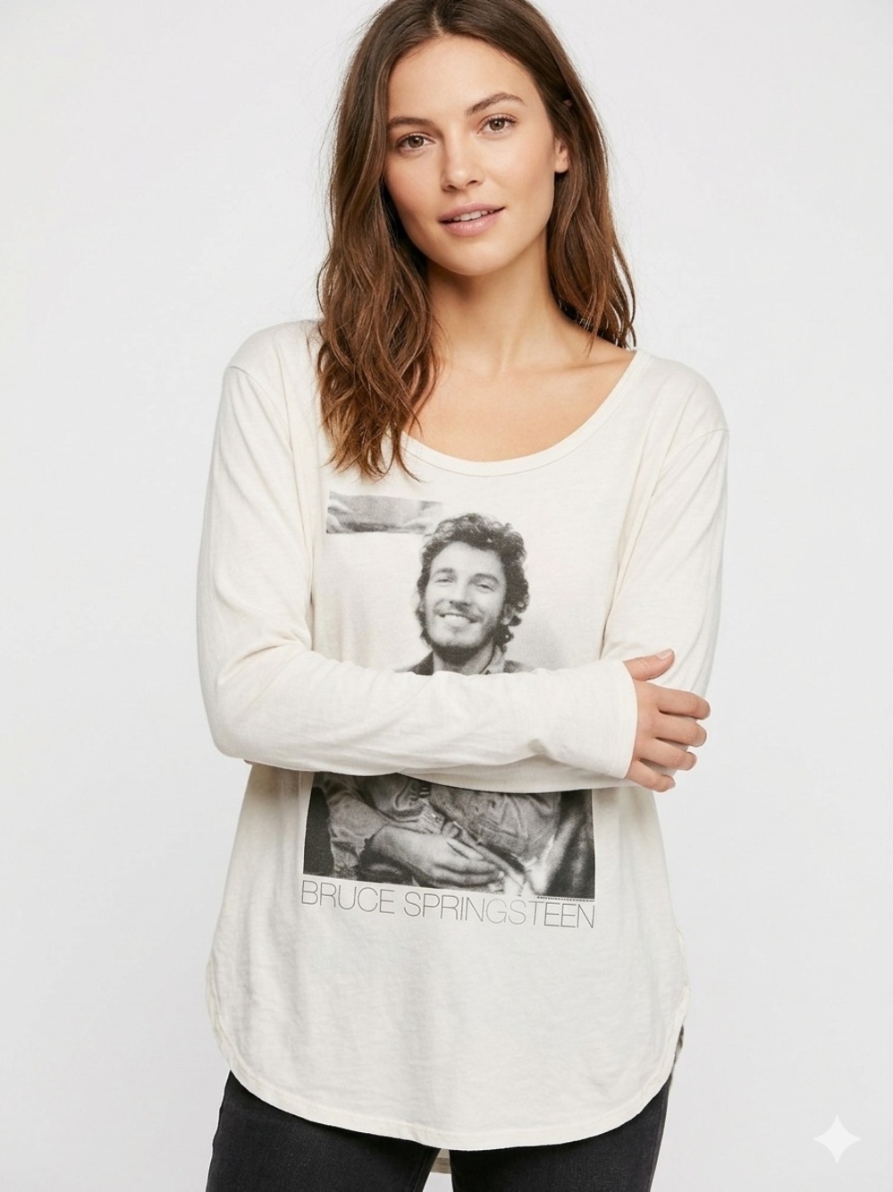 Trunk Ltd Bruce Springsteen Graphic Tee Long Sleeve Scoop Neck Off White Size L